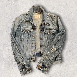 Classic Levis Denim Distressed Jean Jacket Women Size XS